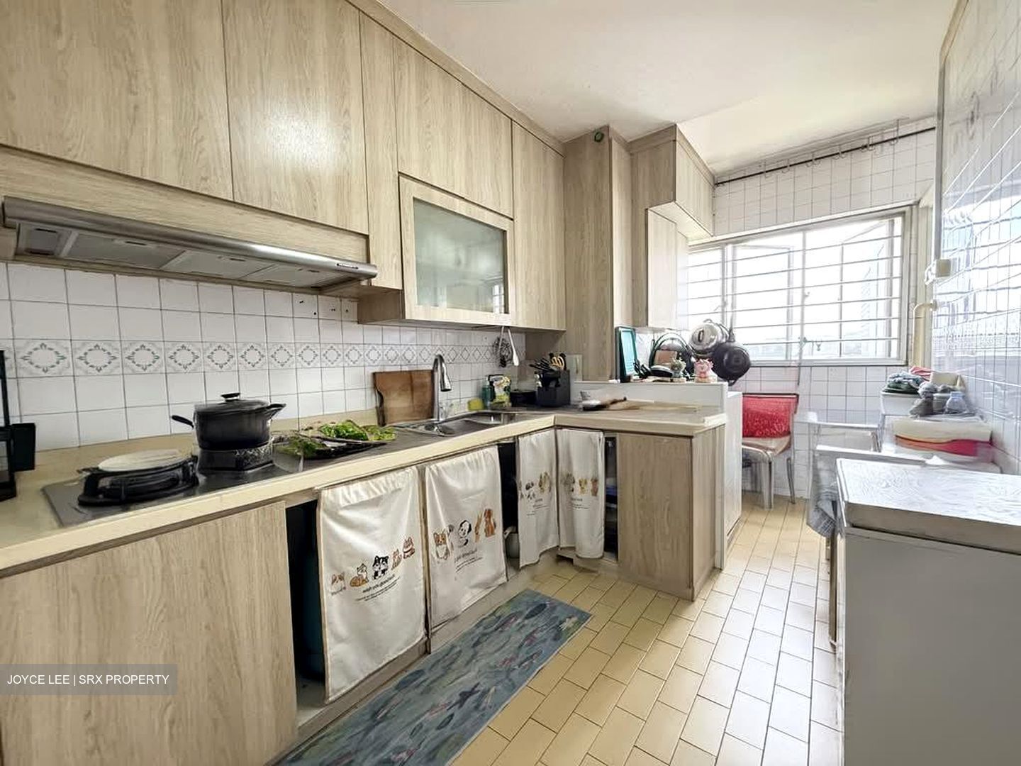 Blk 407 Hong Kah Court (Jurong West), HDB Executive #538508561